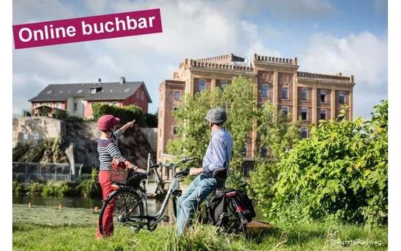 Radfahrer vor der Birschel Mühle in Hattingen