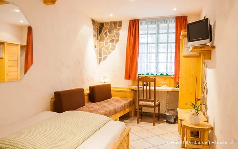 Einzelzimmer des Hotels Elbschetal in Wetter (Ruhr)