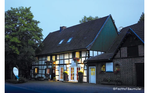 Außenbereich des Fischhofs Baumüller in Wickede (Ruhr)
