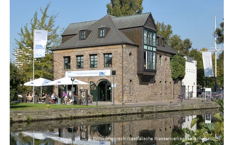 Außenansicht des Insel Bistros in Mülheim an der Ruhr