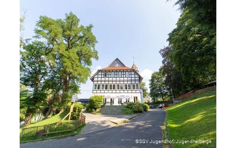 Außenansicht des SGV Jugendhofs in Arnsberg