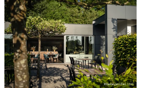 Außenansicht des Restaurants Eleo 1220 in Arnsberg
