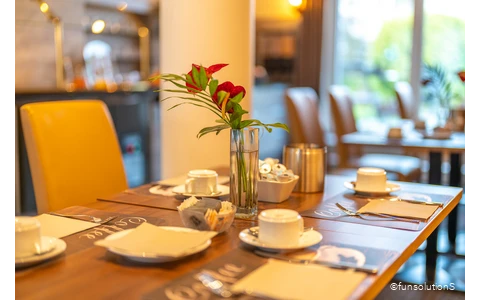 Frühstückstisch im Hotel Mirage in Duisburg