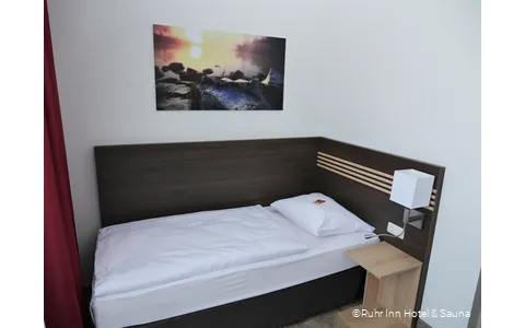 Einzelzimmer des Ruhr Inn Hotel & Sauna in Hattingen