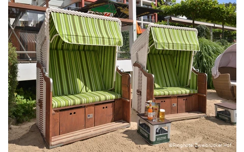 Strandkörbe am Beach im Zweibrücker Hof in Herdecke