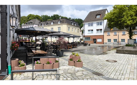 Außenansicht des Restaurants "Zum Markgrafen Fröndenberg"