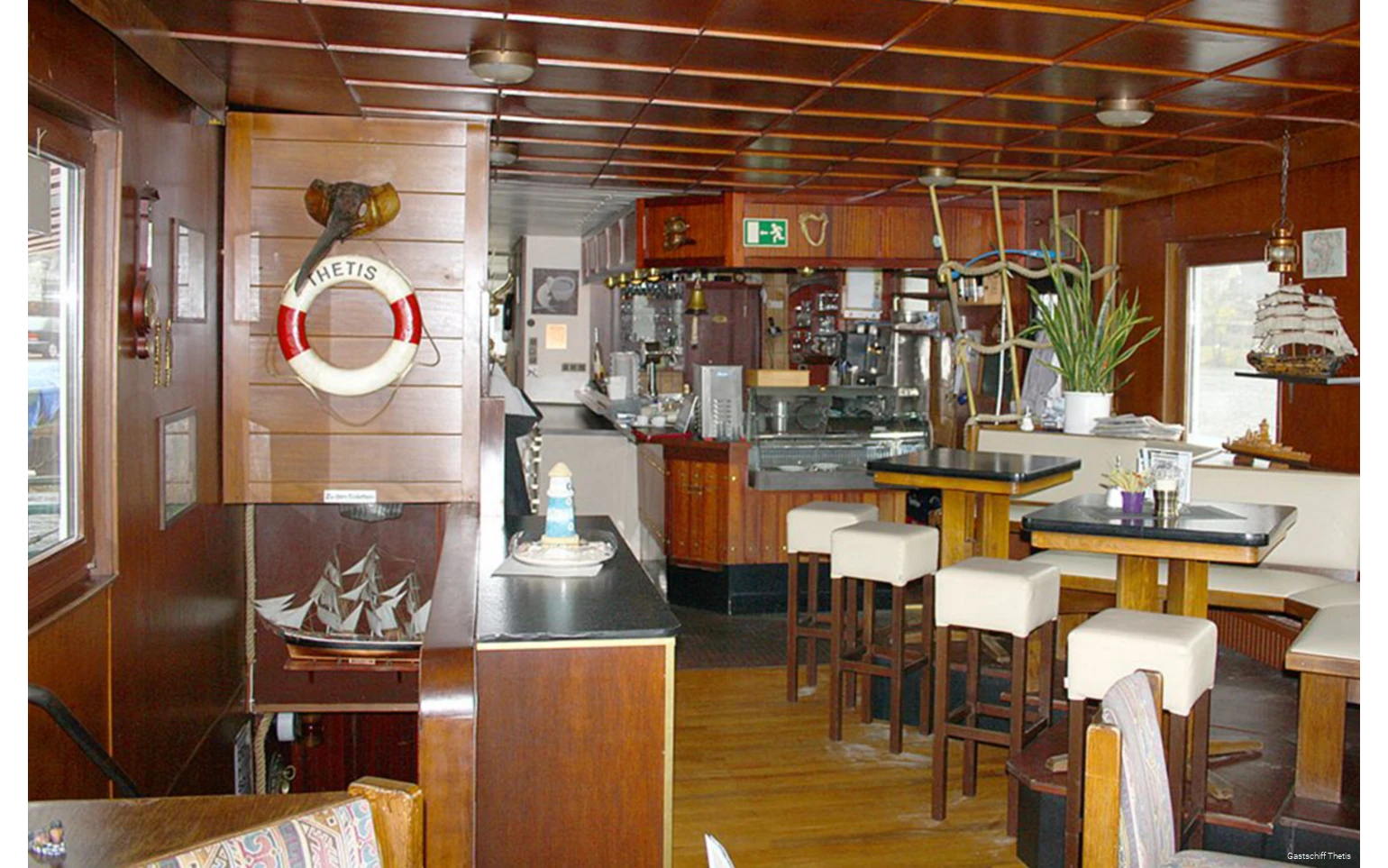 Innenansicht des Gastschiff Thetis in Essen-Kettwig