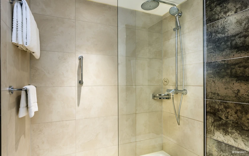 Badezimmer im Sheraton Hotel in Essen