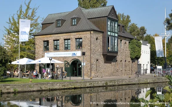 Außenansicht des Insel Bistros in Mülheim an der Ruhr