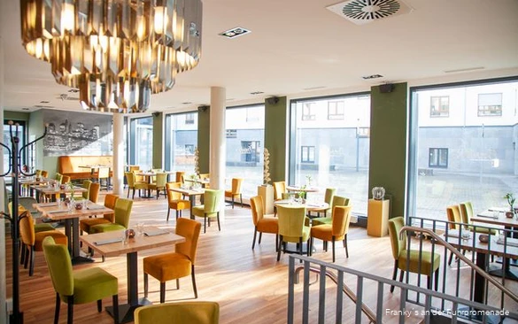 Innenansicht des Franky´s an der Ruhrpromenade in Mülheim an der Ruhr