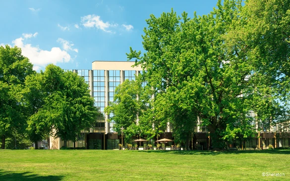 Außenansicht des Sheraton Hotels in Essen