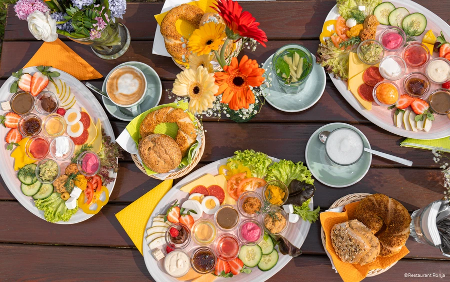 Frühstück im Restaurant Ronja in Mülheim an der Ruhr