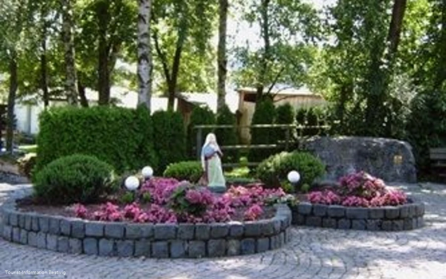 Lourdes Grotte