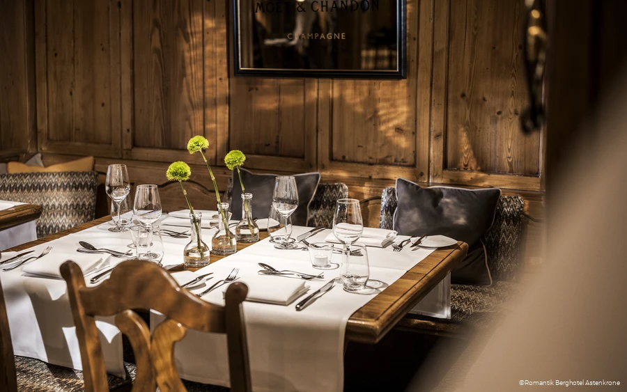 Restaurant im Romantik Berghotel Astenkrone in Winterberg