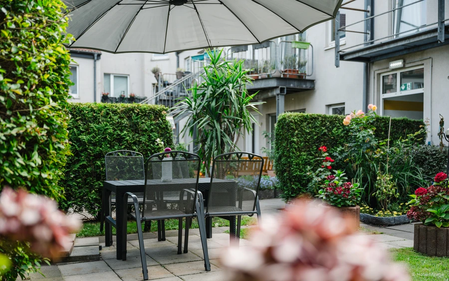 Duisburg, Hotel Mirage, Garten