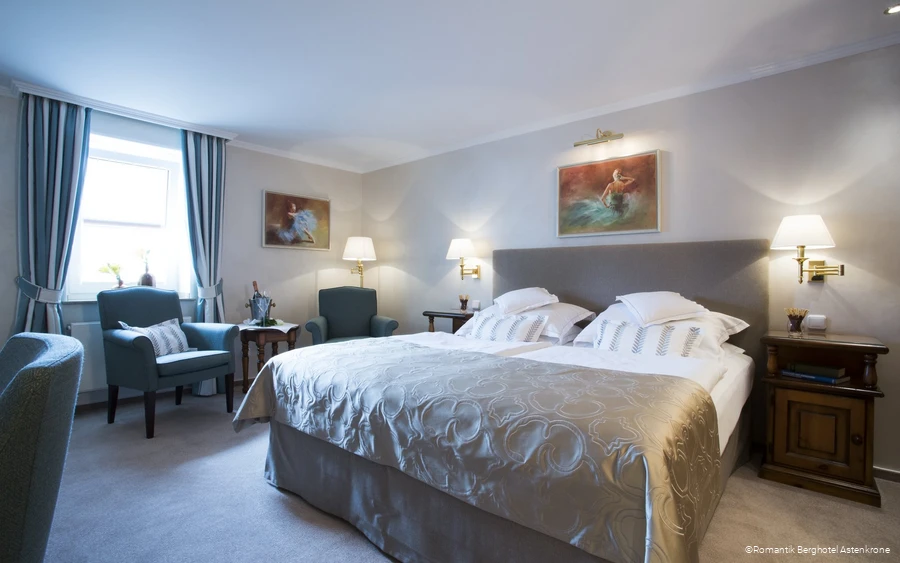 Doppelzimmer des Romantik Berghotels Astenkrone in Winterberg