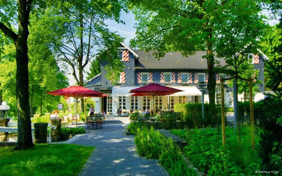 Außenansicht des Parkhaus Hügel