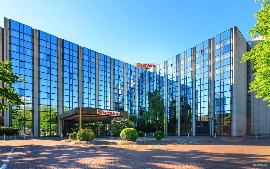 Außenansicht des Sheraton Hotels in Essen