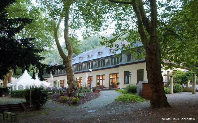 Außenansicht des Hotels Haus Hohenstein in Witten