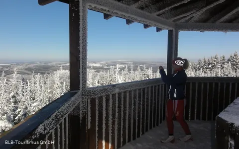 Aussichtsplattform Ziegenhellenturm bei Wunderthausen