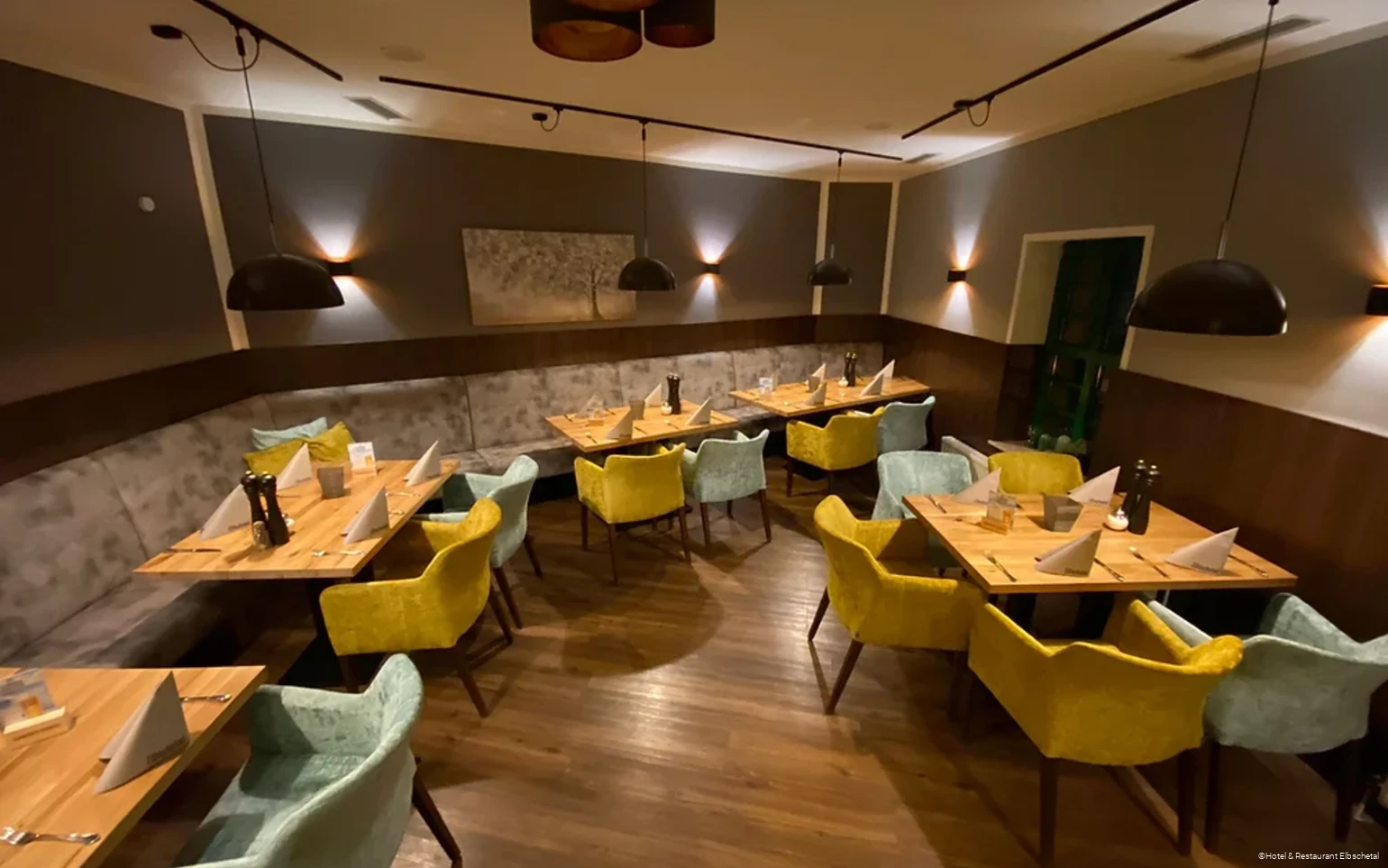 Gastraum im Hotel & Restaurant Elbschetal in Wetter