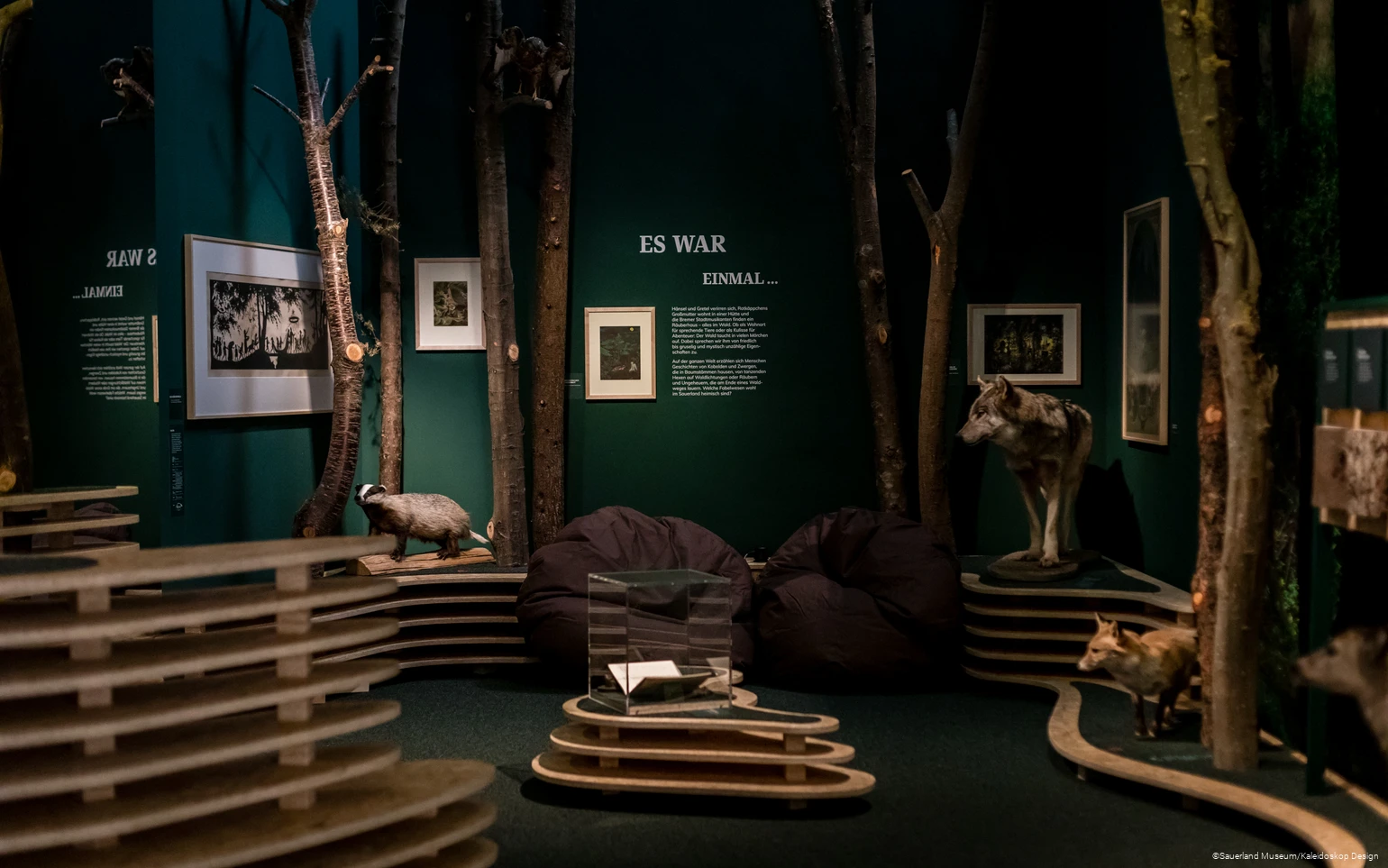 Nicht nur Kinder sind von der Inszenierung des Märchenwalds fasziniert