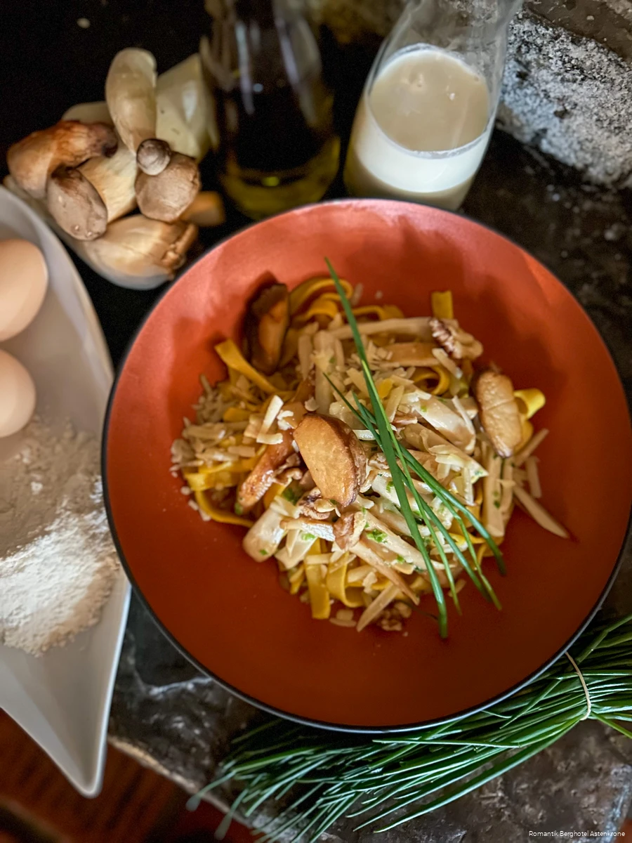 Speisen im Romantik Berghotel Astenkrone in Winterberg