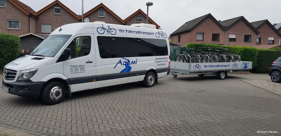 Adami Reisen Fahrradtransport mit Anh&auml;nger