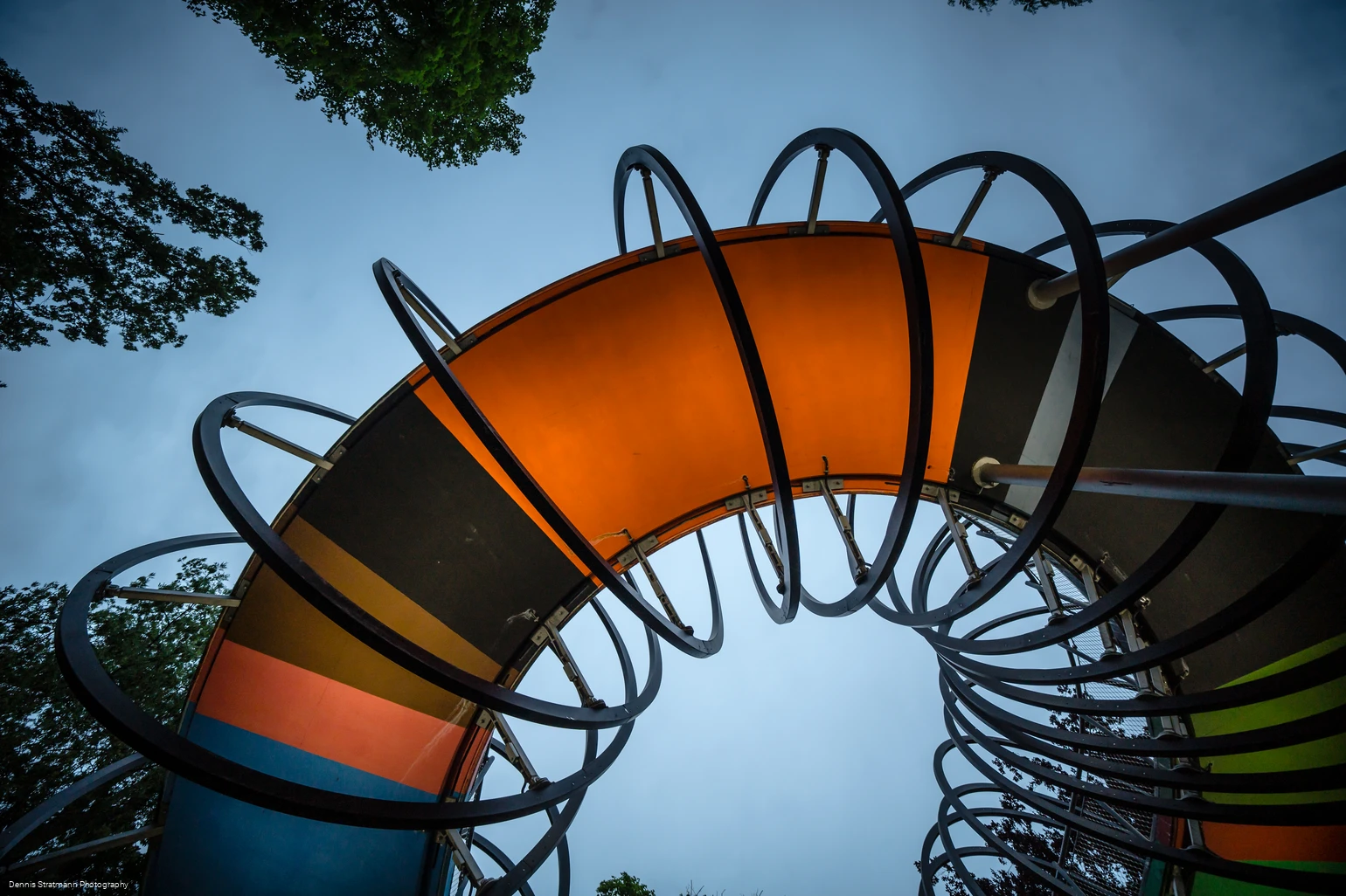 Slinky Springs to Fame, Oberhausen