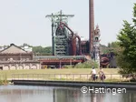 Fahrradfahrer vor der Heinrichshütte