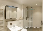 Badezimmer einer Ferienwohnung des Haus Oveney in Bochum