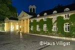 Außenansicht am Abend des Haus Villigst in Schwerte
