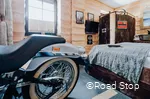 Themenzimmer "Harley Campsite" im Road Stop Dortmund