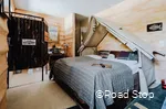 Themenzimmer "Harley Campsite" im Road Stop Dortmund