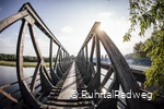 Radfahrer auf der Eisenbahnbrücke in Bochum