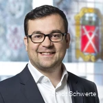 Schwertes Bürgermeister Dimitrios Axourgos