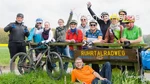 Reisegruppe mit Bloggerin Yvonne auf dem RuhrtalRadweg
